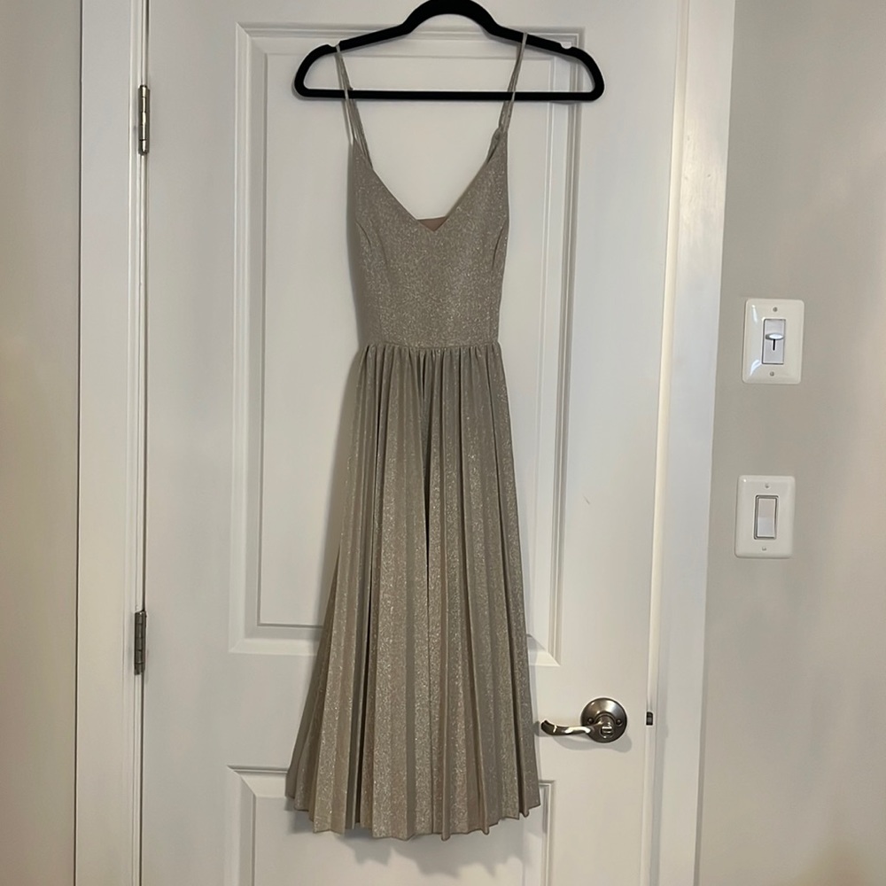 Elevenses gold shimmer pleated dress size 2